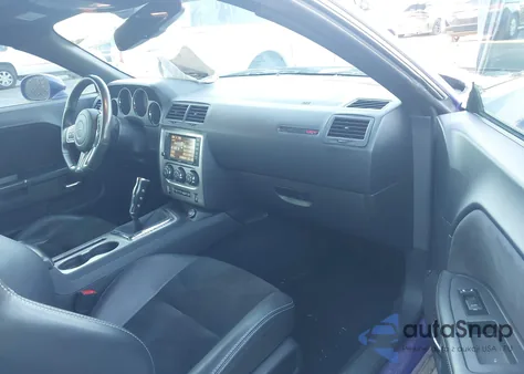 2013 Dodge Challenger Srt8 z USA, uszkodzony, nr VIN 2C3CDYCJ8DH679428